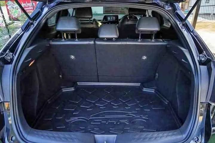 2019 Toyota C-HR I 3