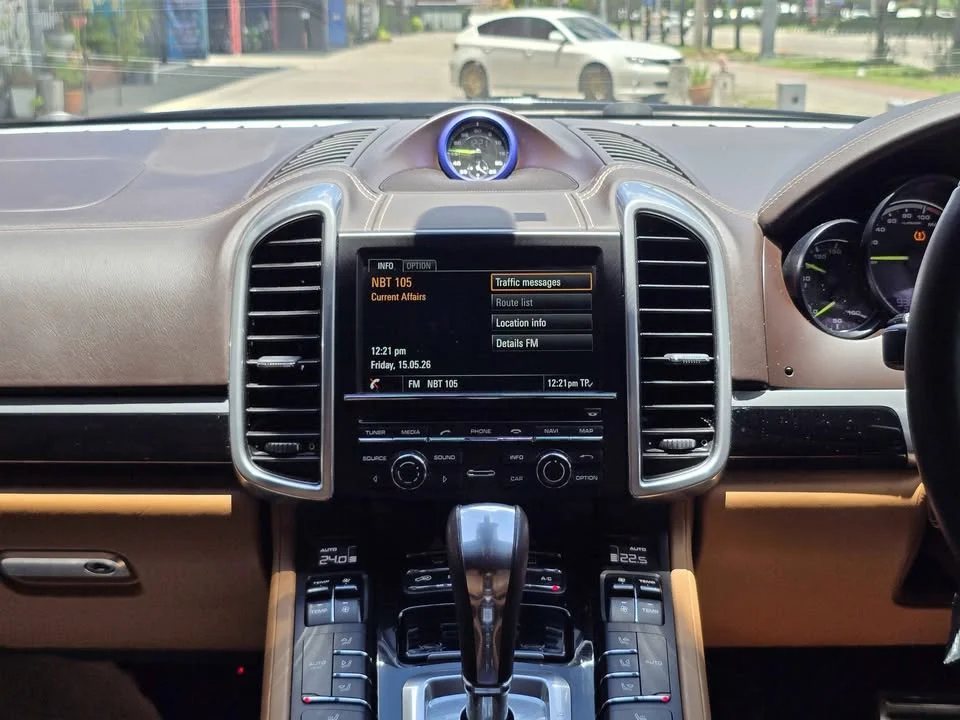2016 Porsche Cayenne II 2