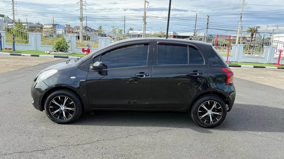 2006 Toyota Yaris II 3