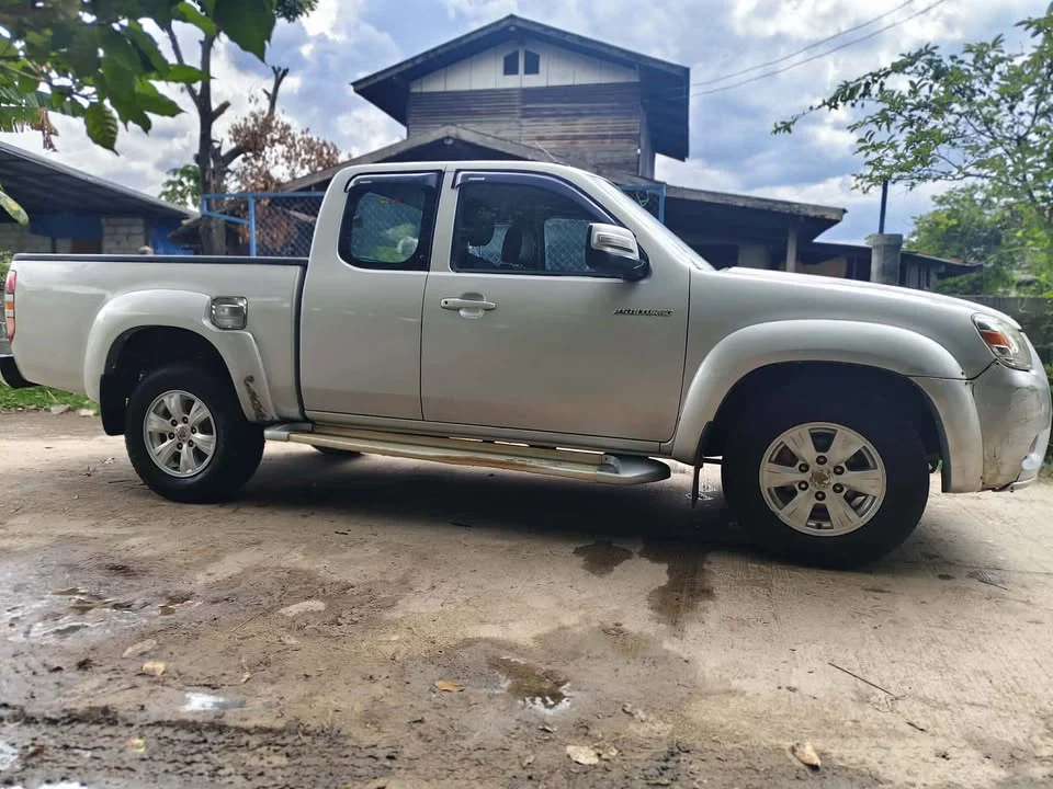2011 Mazda BT-Series I 2