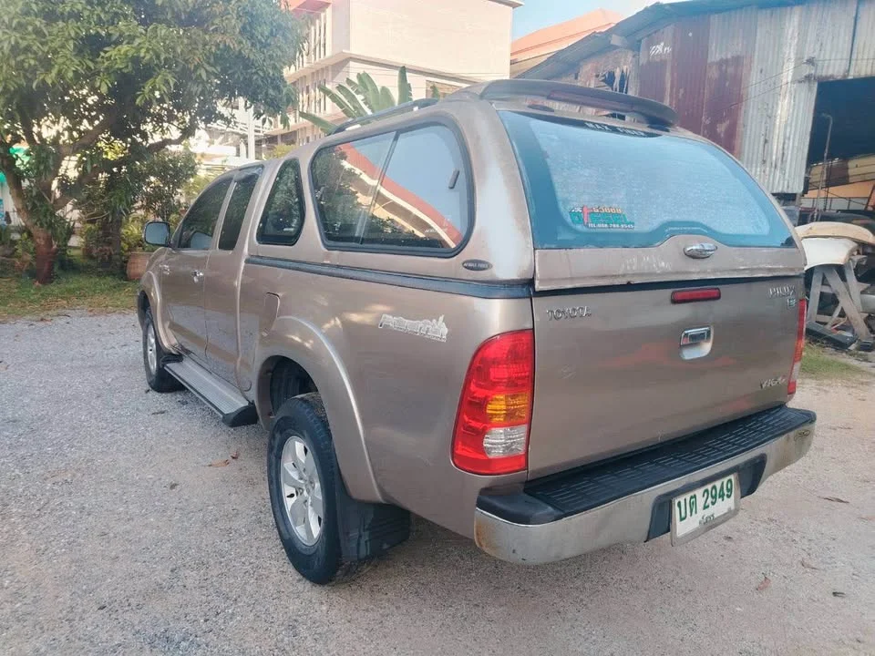 2006 Toyota Hilux VII 2