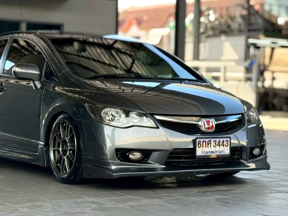 2009 Honda Civic VIII 3