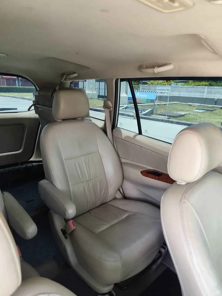 2008 Toyota Innova I 2