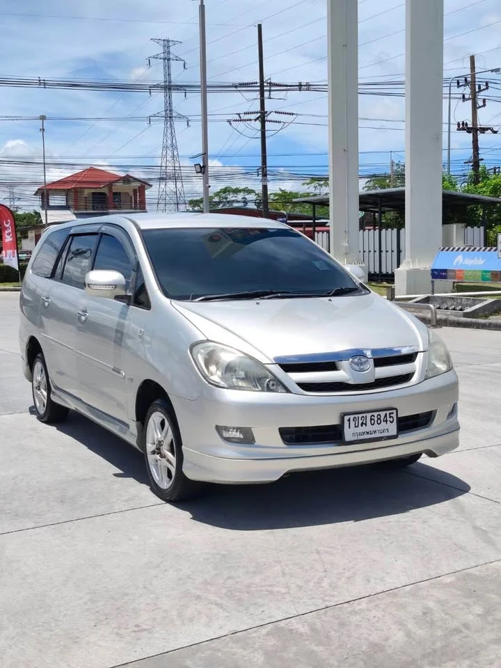 2008 Toyota Innova I 3