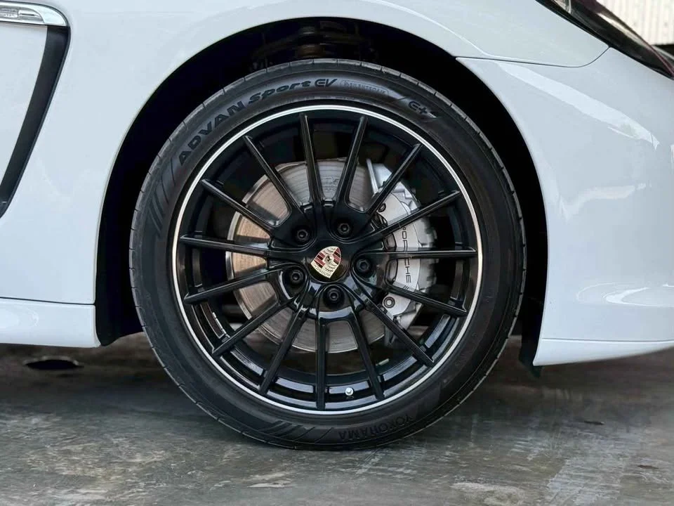 2013 Porsche Panamera I 3