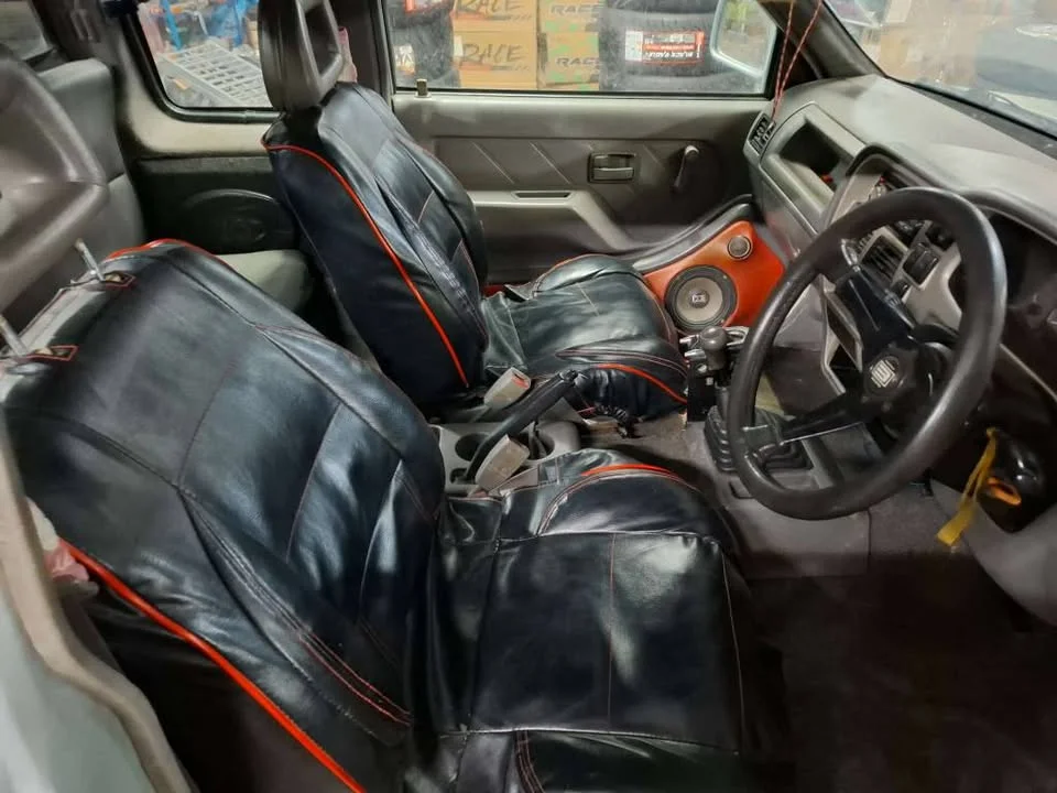 2002 Isuzu Faster Dragon Eyes III 2