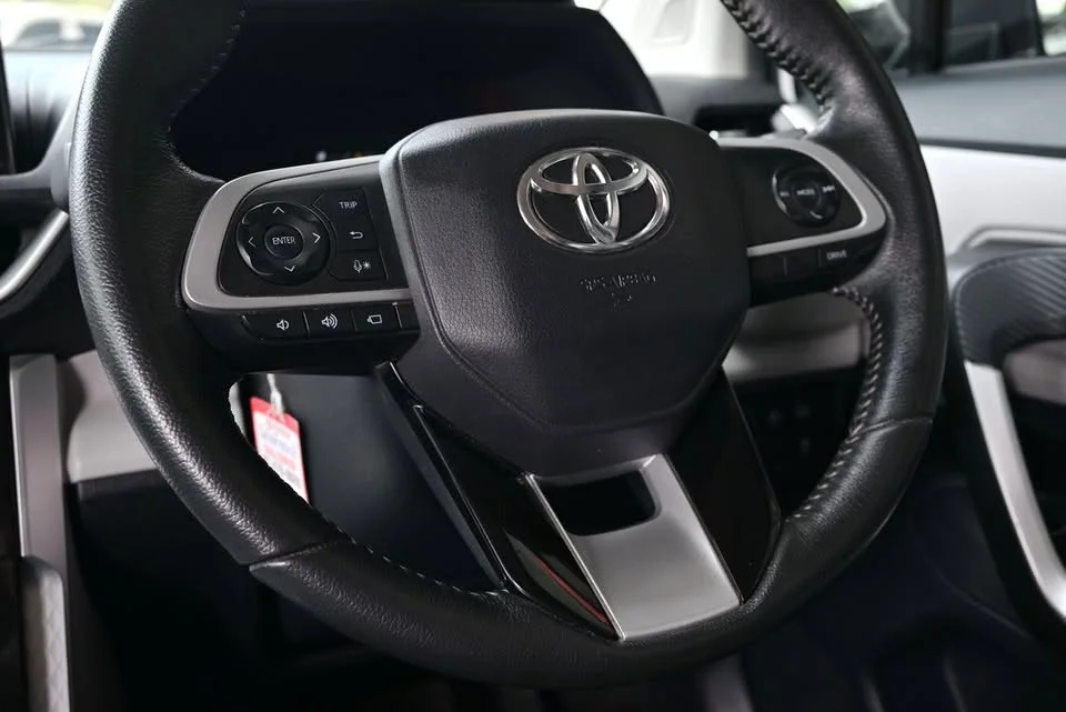2023 Toyota Veloz III 3