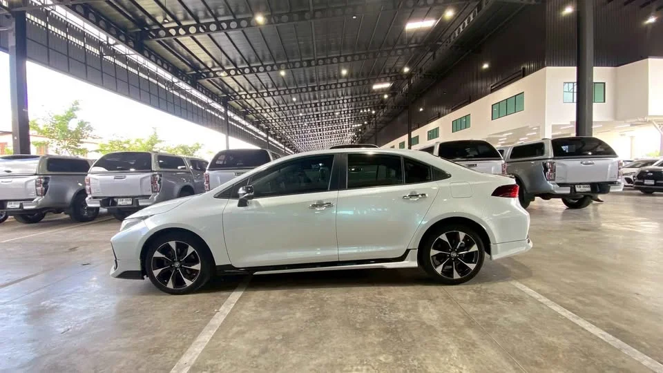2021 Toyota Corolla Altis XII (E210) 3