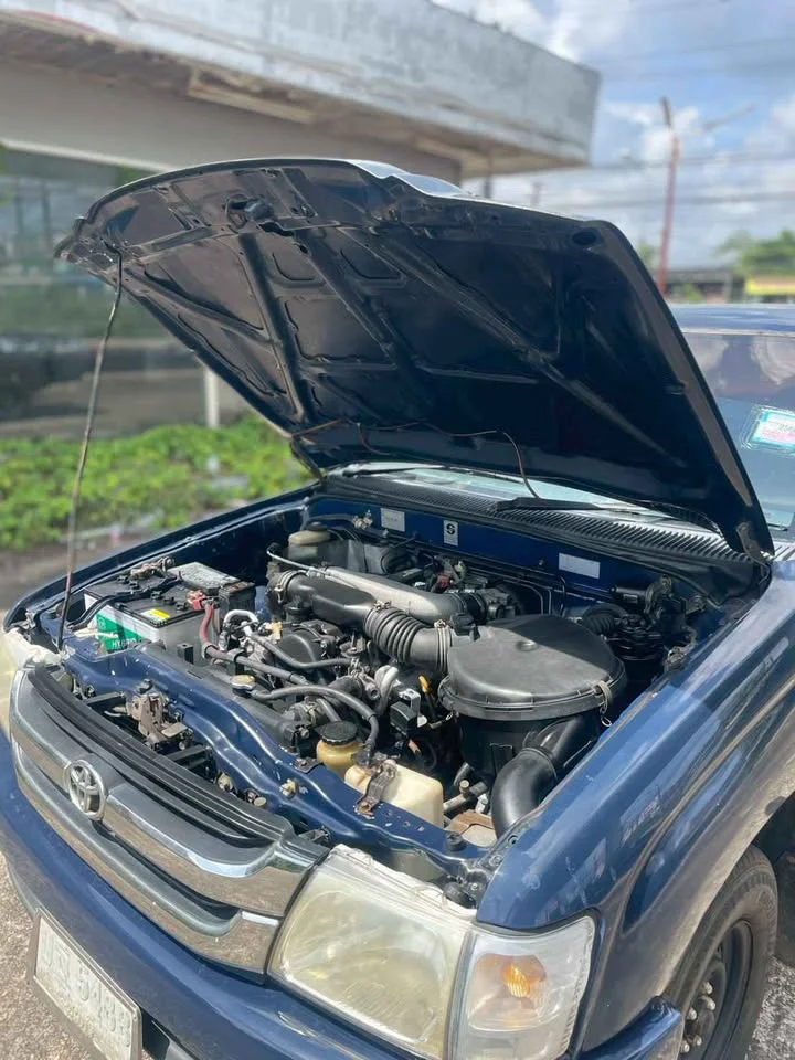 2002 Toyota Hilux Tiger VI 2