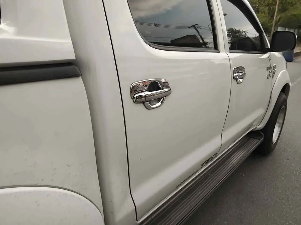 2010 Toyota Hilux VII 2