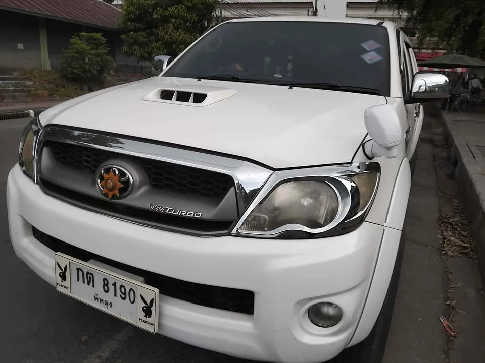 2010 Toyota Hilux VII 3