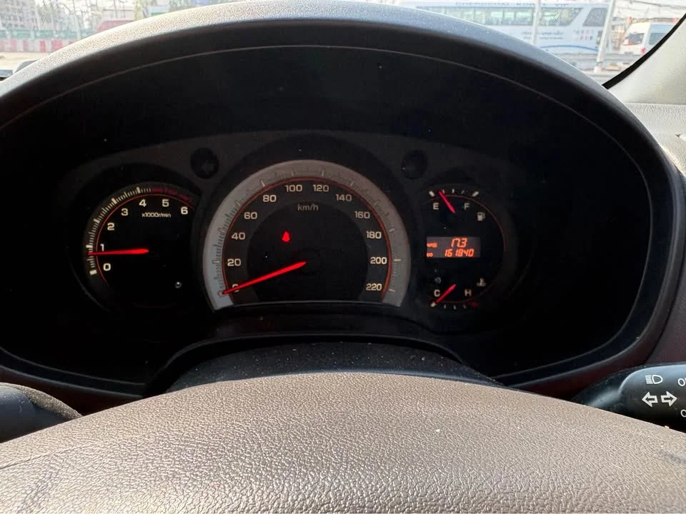 2010 Isuzu D-Max I 2