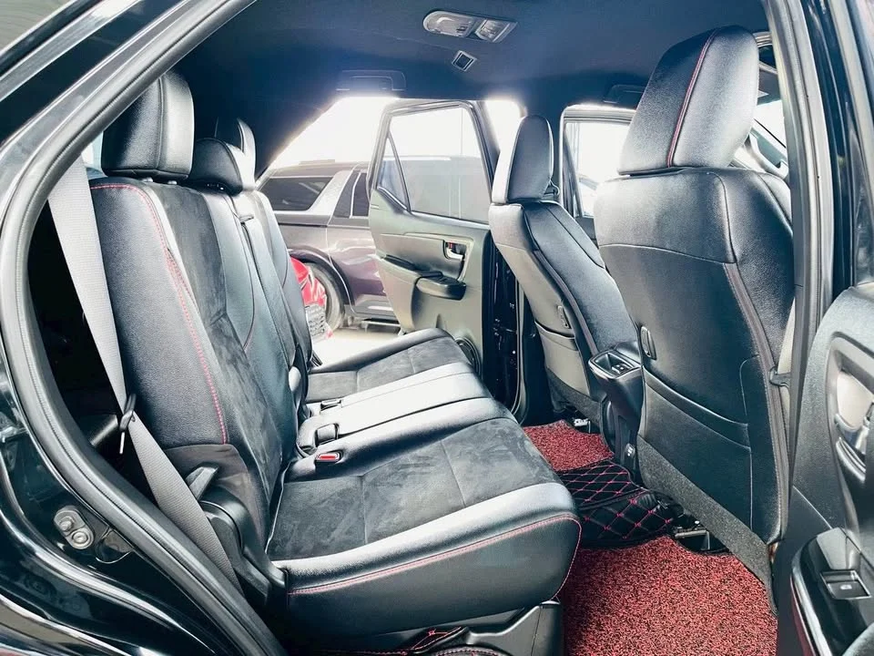 2022 Toyota Fortuner II 2