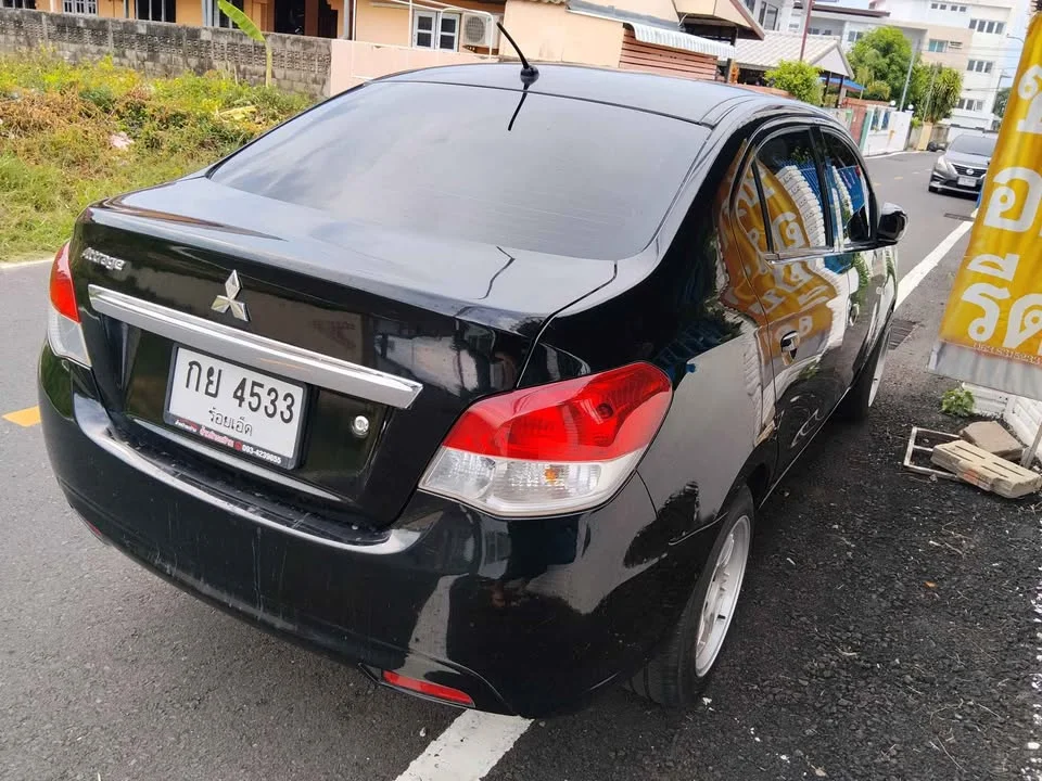 2013 Mitsubishi Attrage VI 3