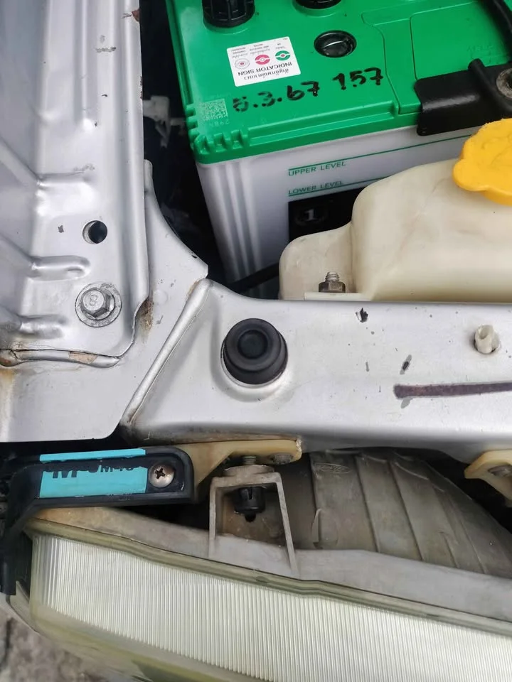 2002 Mazda 2500 Fighter V 3