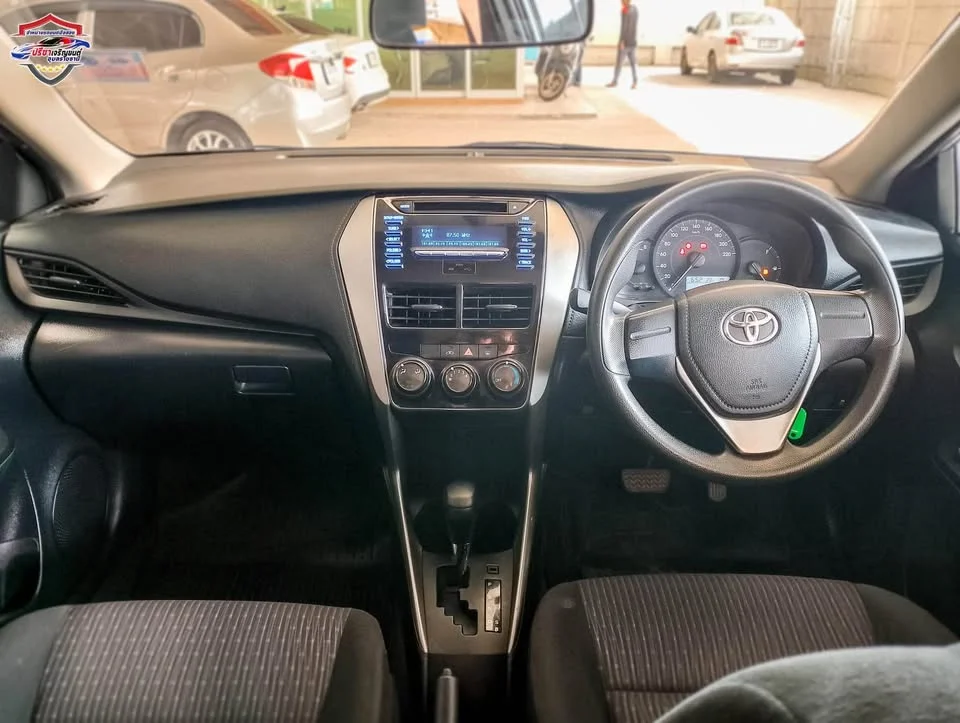 2019 Toyota Yaris ATIV III 3