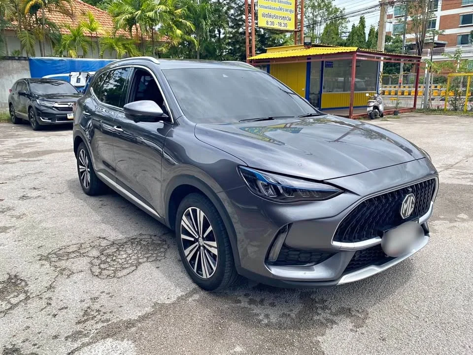 2022 MG HS 3