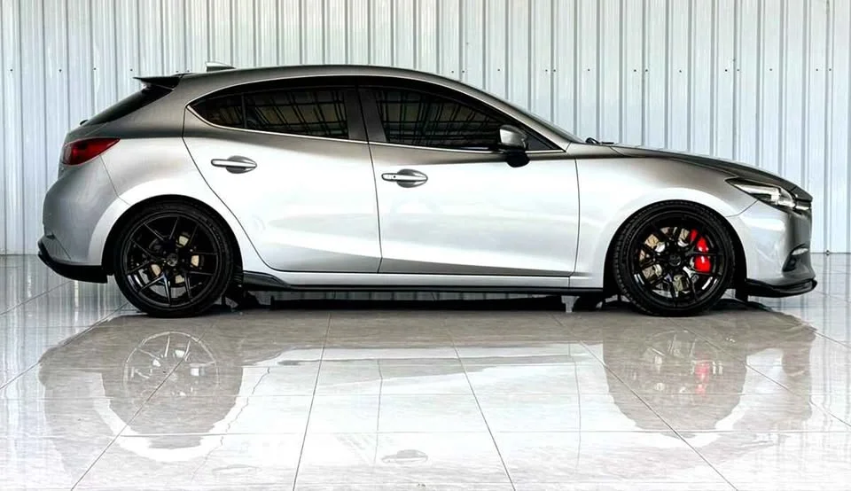 2019 Mazda 3 III 2