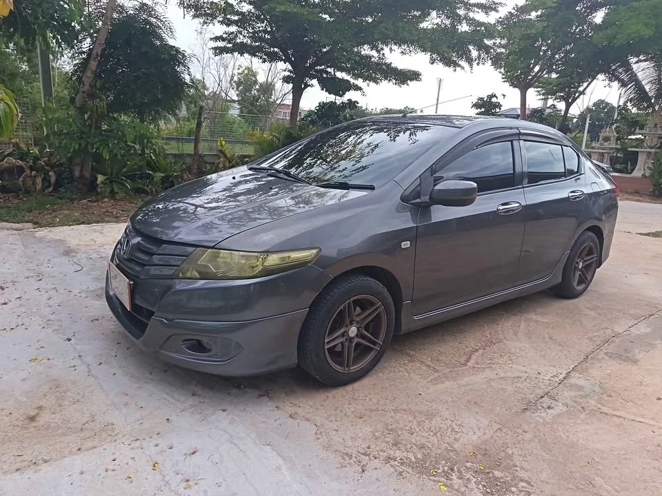 2011 Honda City V 3