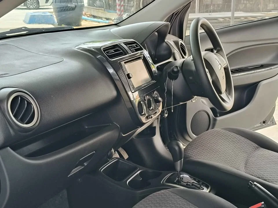 2019 Mitsubishi Mirage VI 3
