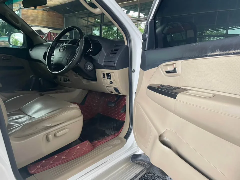 2009 Toyota Fortuner I 2