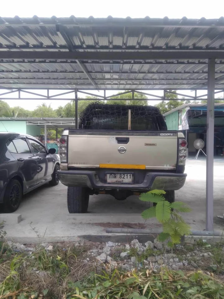 2003 Nissan Frontier I 3