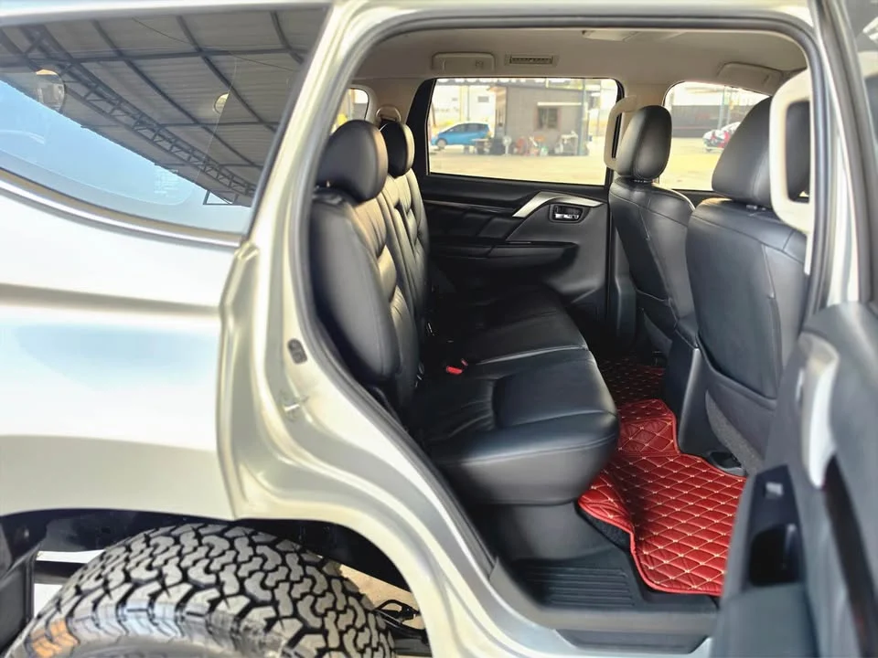 2016 Mitsubishi Pajero Sport III 2
