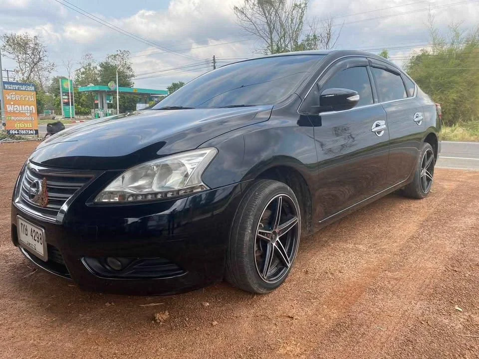 2012 Nissan Sylphy III (B17) 3