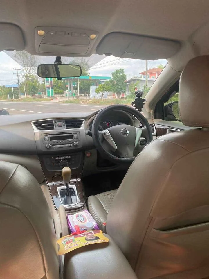 2012 Nissan Sylphy III (B17) 2