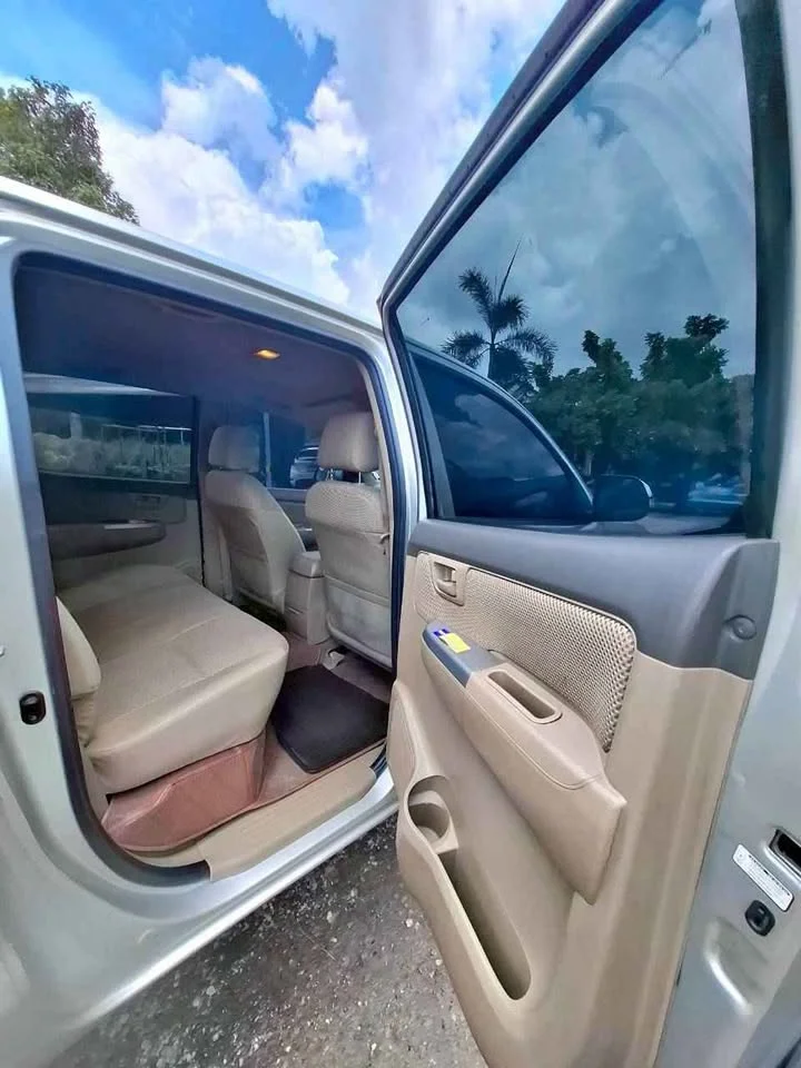 2012 Toyota Hilux VII 2