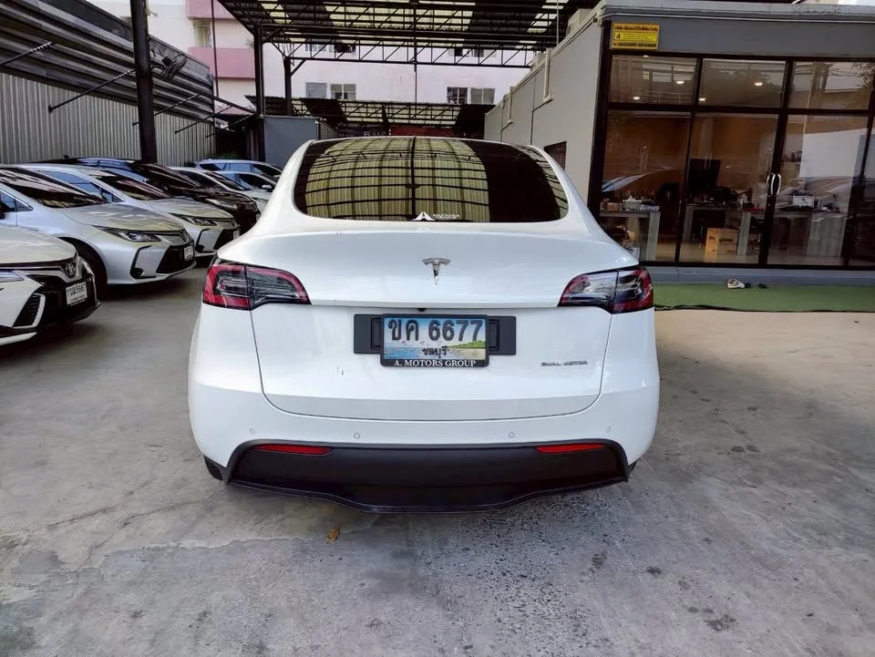 2022 Tesla Model Y 3