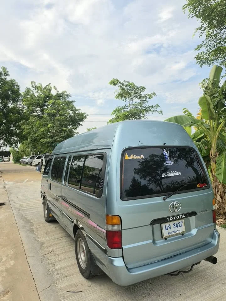 Toyota Commuter IV (H100) 2
