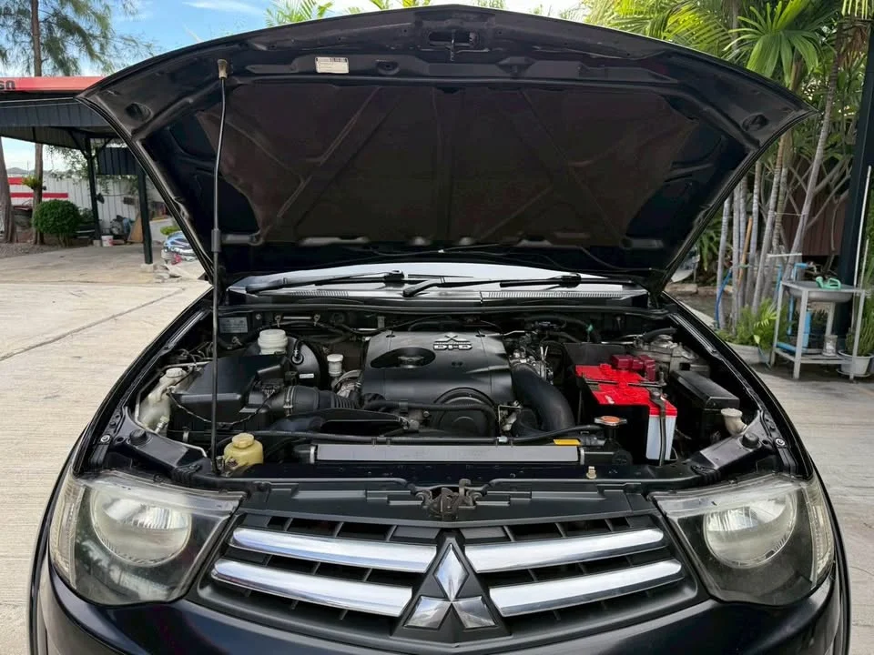2014 Mitsubishi Triton IV 3