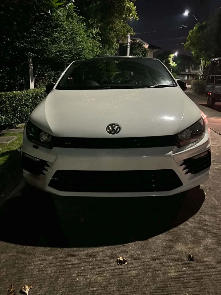 2011 Volkswagen Scirocco III 3