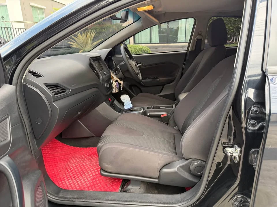 2016 MG 5 I  3