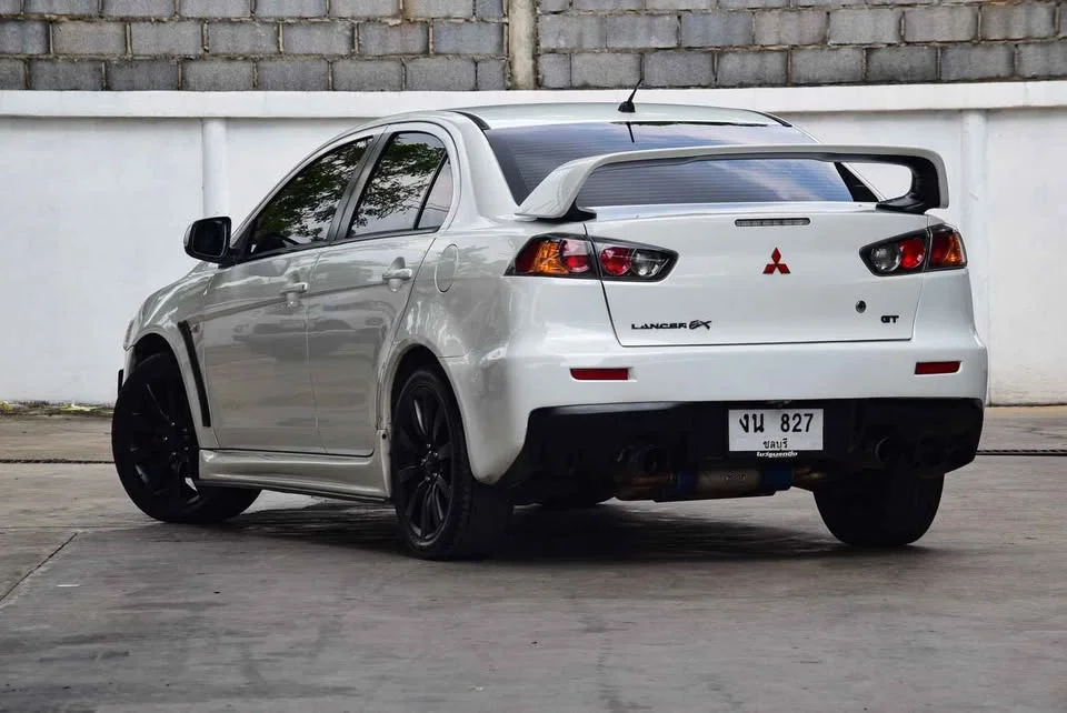 2013 Mitsubishi Lancer IX 2