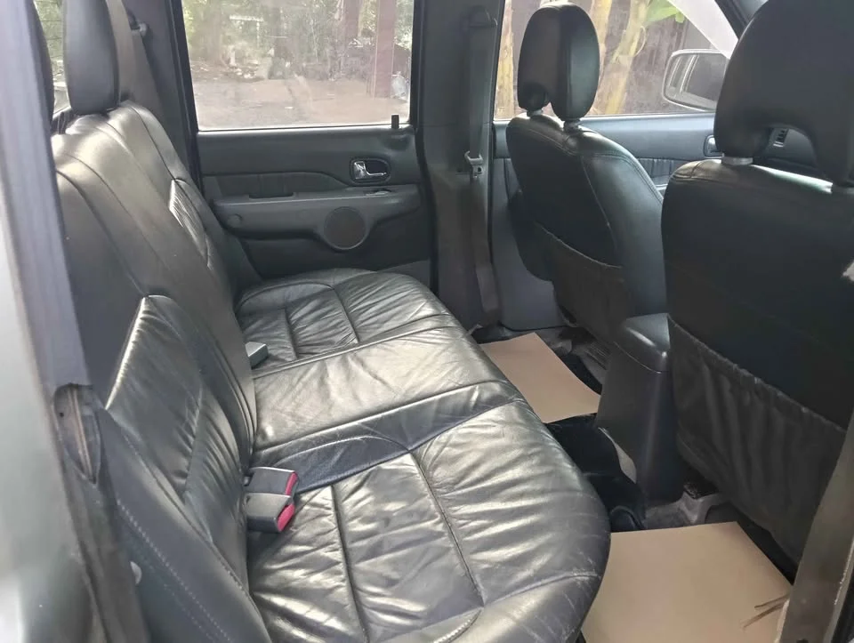 2002 Mazda 2500 Fighter V 3