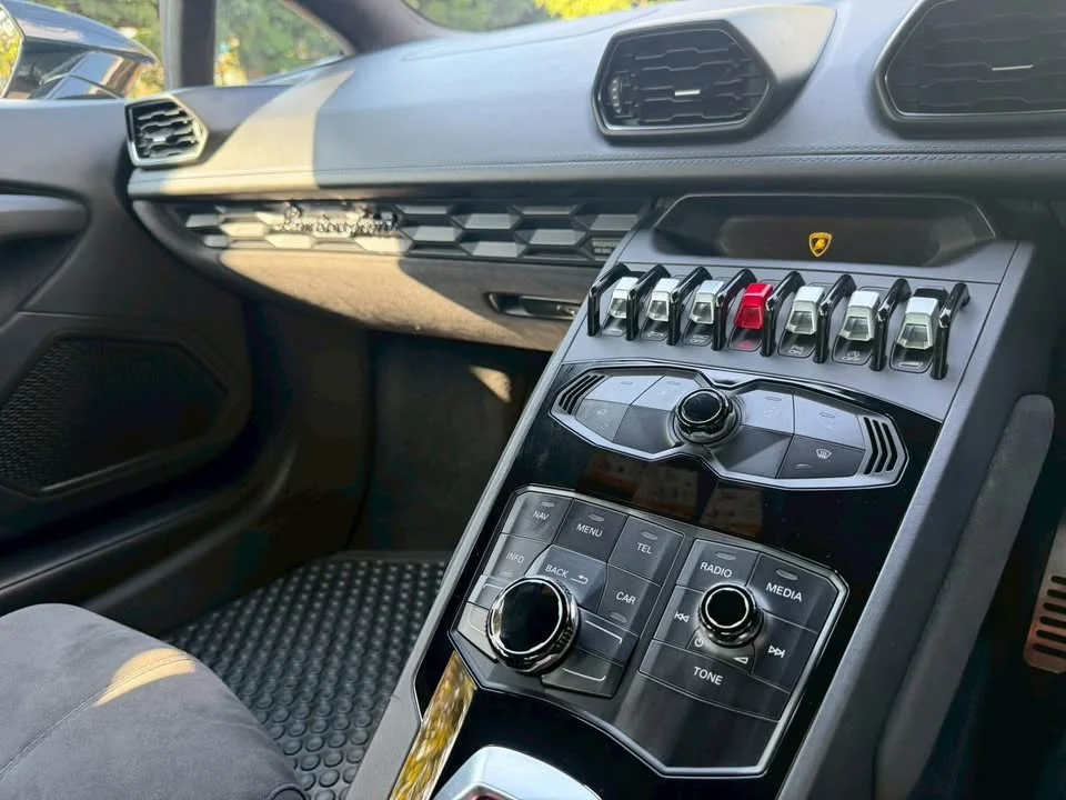 2017 Lamborghini Huracan 2