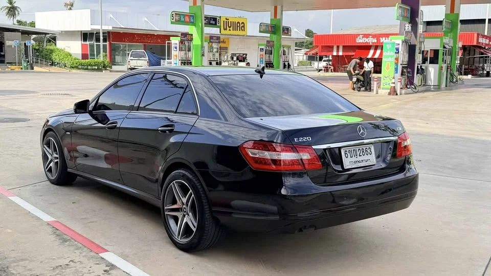 2010 Benz E-Class W212 3