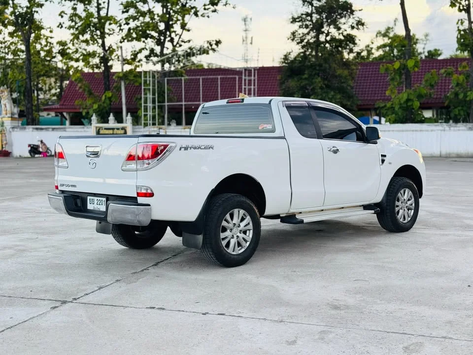 2012 Mazda BT-Series II 2