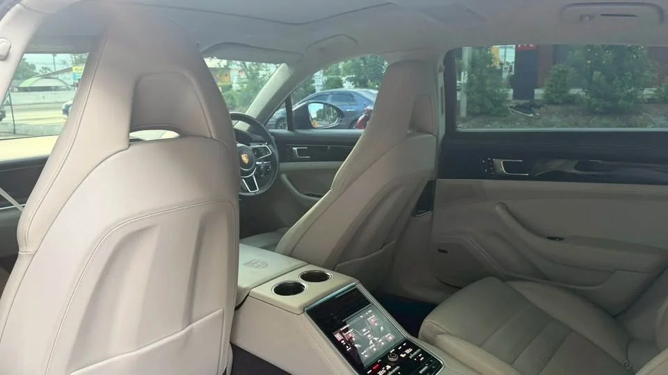 2018 Porsche Panamera II 2