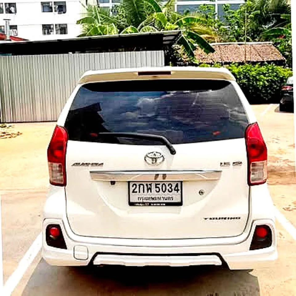 2013 Toyota Avanza II 3