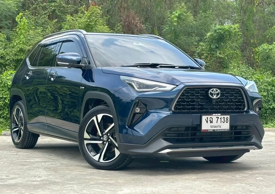 2024 Toyota Yaris Cross AC200 3