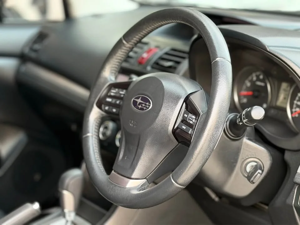 2012 Subaru XV I 2