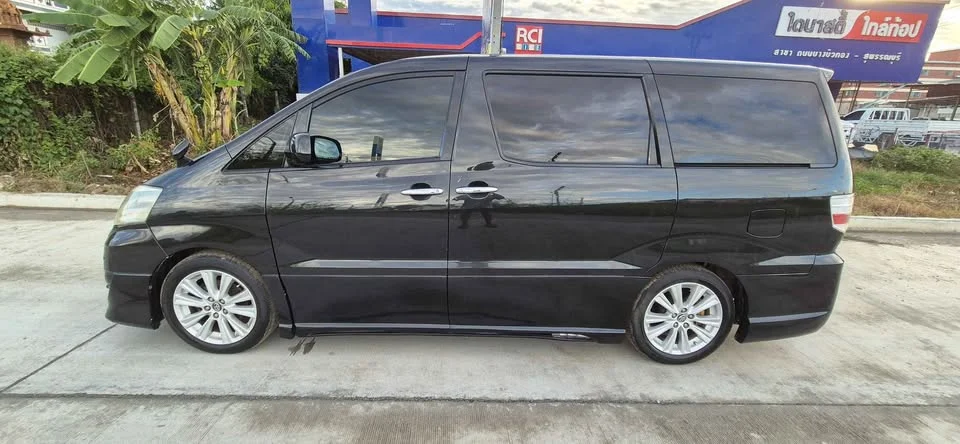 2005 Toyota Alphard, Vellfire I (AH10) 2