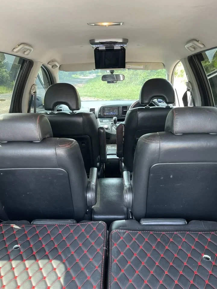 2008 Toyota Wish I 3