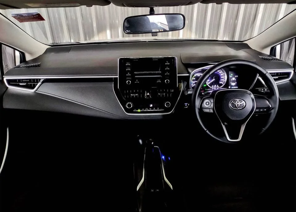 2020 Toyota Corolla Altis XII (E210) 3