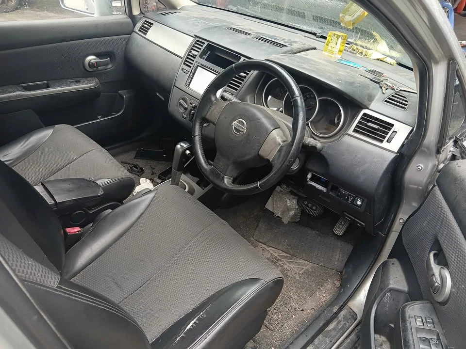 2006 Nissan Tiida I (C11) 3