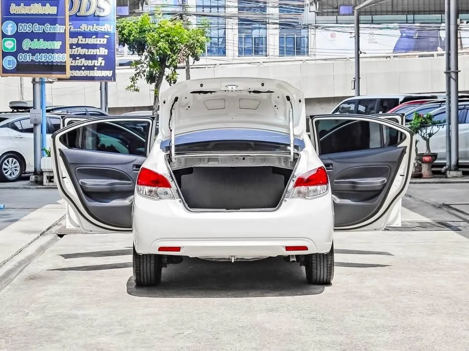 2014 Mitsubishi Attrage VI 2