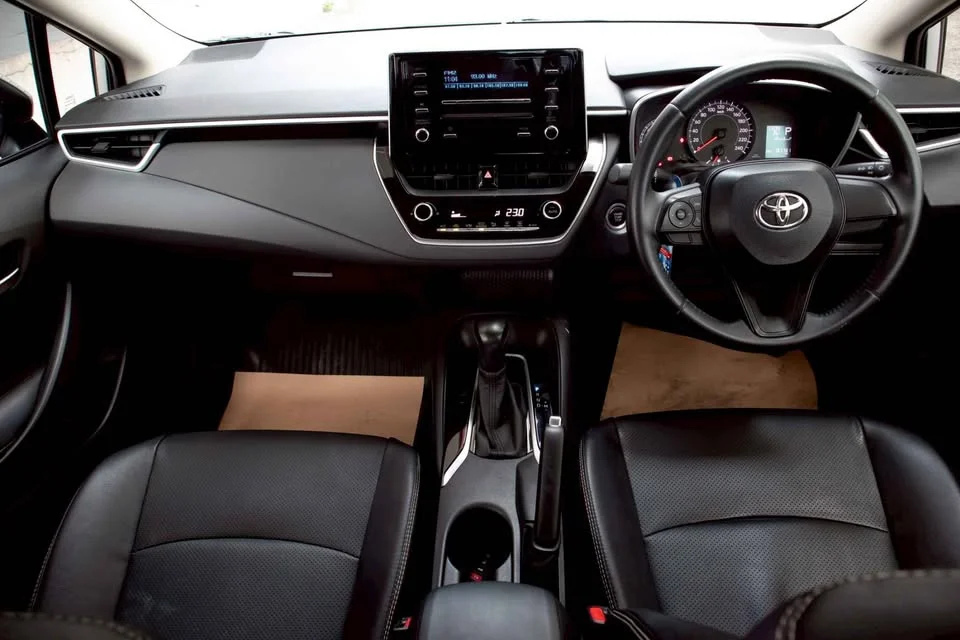 2020 Toyota Corolla Altis XII (E210) 2